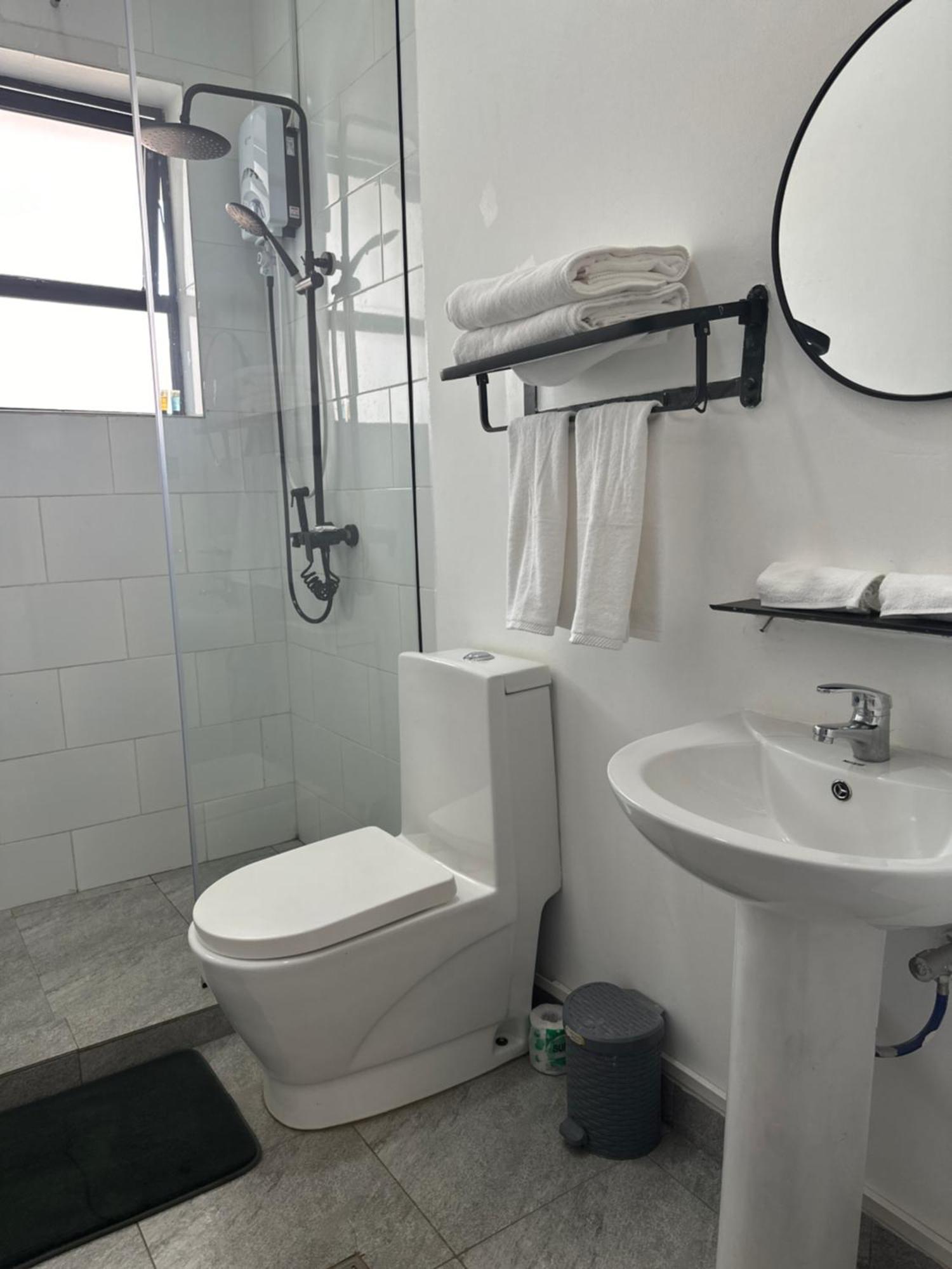 Coalescence Hotel Rwanda Kigali Esterno foto